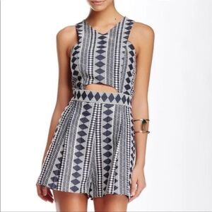 Gianni Bini Geometric Blue & White Romper Women's Size Small One-Piece Cut-out